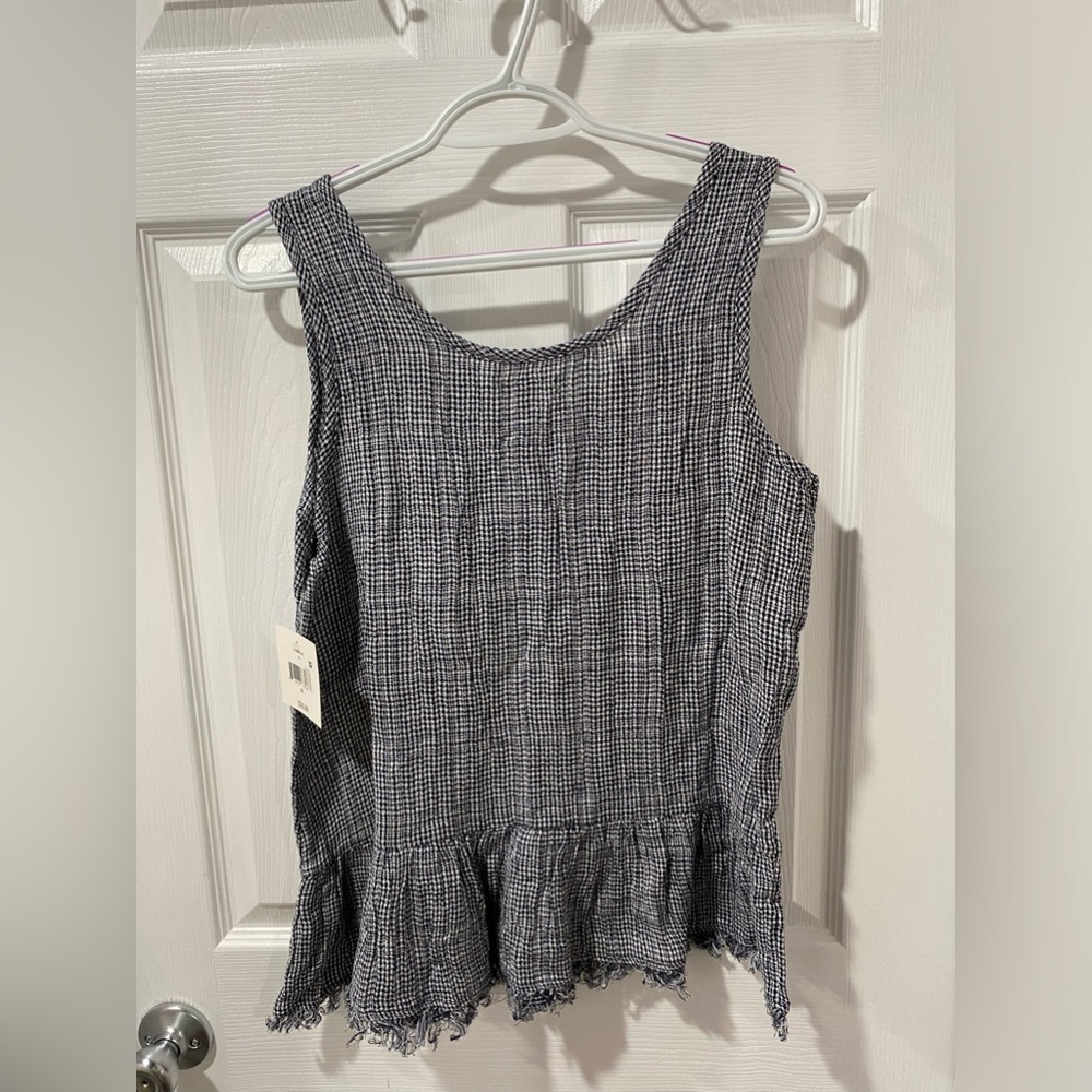 NWT Fall Creek women’s sleeveless blouse, rayon,cotton size M, blue and white